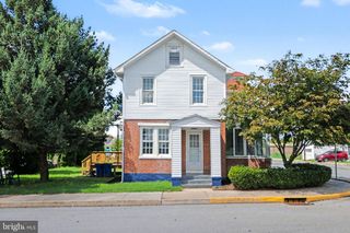 400 LINCOLN ST, Middletown, PA 17057