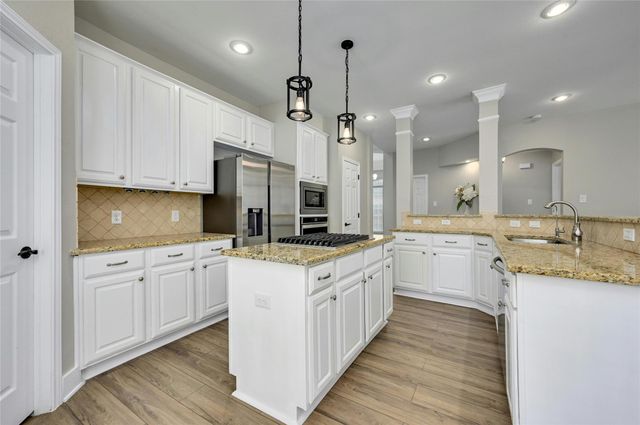 4933 China Garden DR, Austin, TX 78730