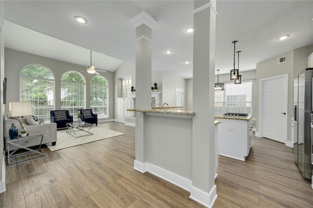 4933 China Garden DR, Austin, TX 78730