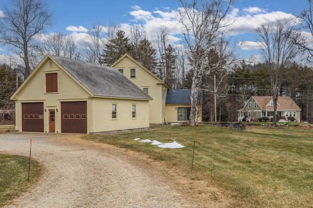 13 North Road, Kensington, NH 03833