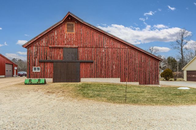 13 North Road, Kensington, NH 03833