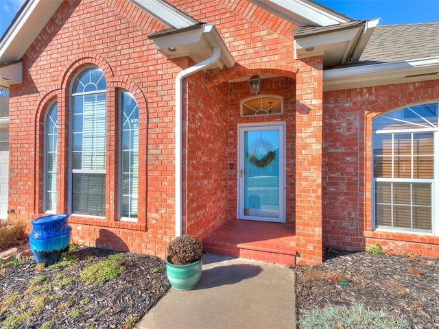 2309 SW 105th Court, Oklahoma City, OK 73170