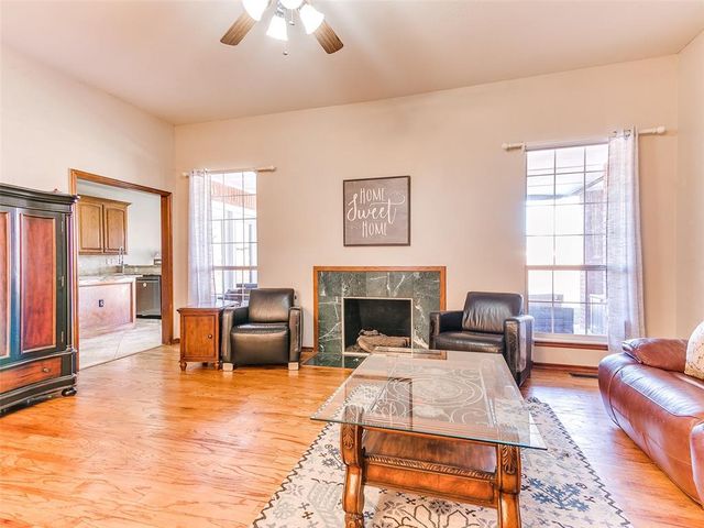 2309 SW 105th Court, Oklahoma City, OK 73170