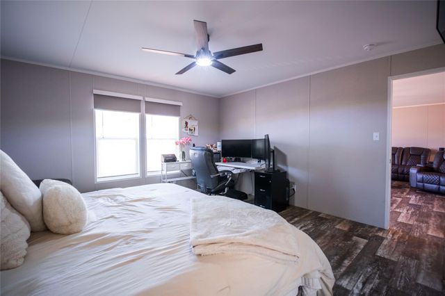 5402 Five Oaks Drive, Spring, TX 77389