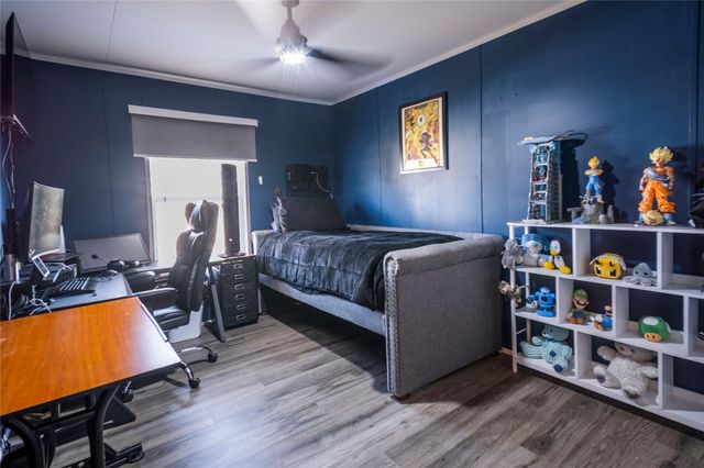 5402 Five Oaks Drive, Spring, TX 77389