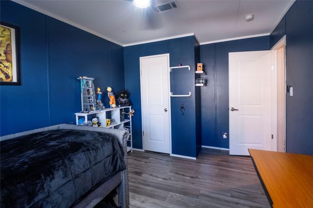 5402 Five Oaks Drive, Spring, TX 77389