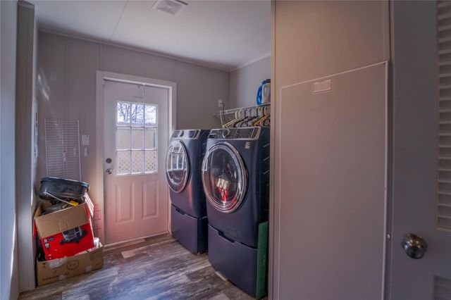 5402 Five Oaks Drive, Spring, TX 77389