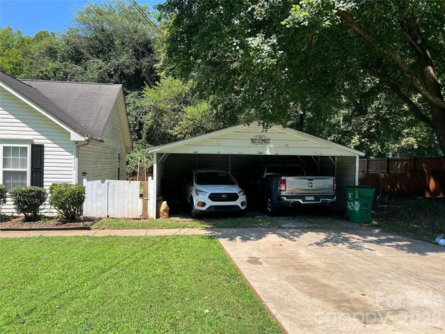 2630 Larry Drive, Charlotte, NC 28214