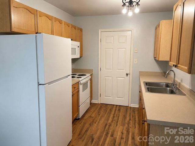 2630 Larry Drive, Charlotte, NC 28214
