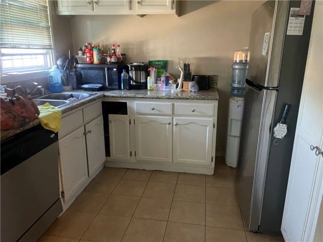 116 E Tichenor Street, Compton, CA 90220