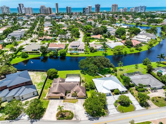 4651 West BLVD, Naples, FL 34103