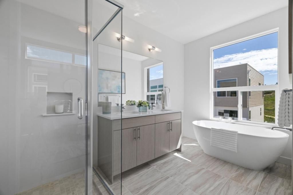 Image 15 of property listing at 835 Fassler Avenue, Pacifica, CA 94044