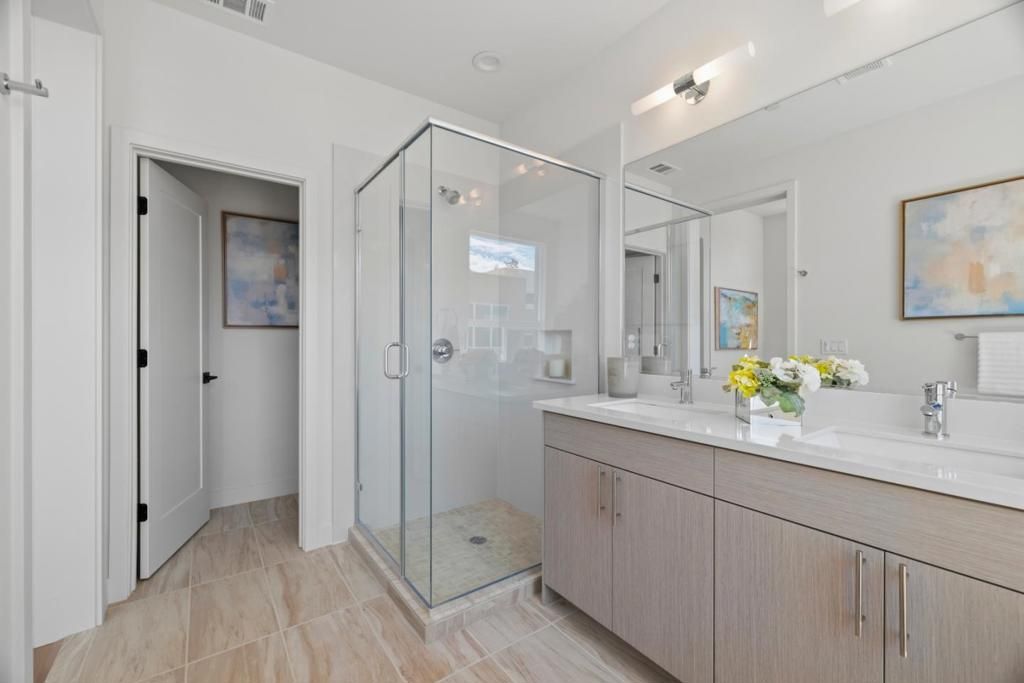 Image 16 of property listing at 835 Fassler Avenue, Pacifica, CA 94044