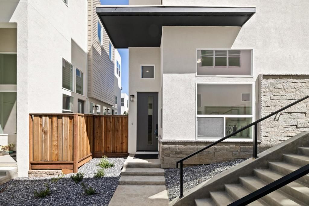 Image 23 of property listing at 835 Fassler Avenue, Pacifica, CA 94044