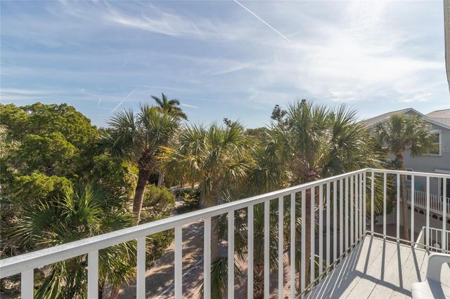 6250 HOLMES BOULEVARD 37, Holmes Beach, FL 34217