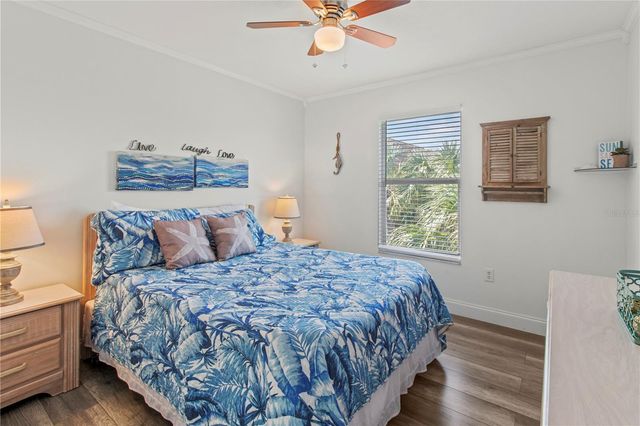 6250 HOLMES BOULEVARD 37, Holmes Beach, FL 34217