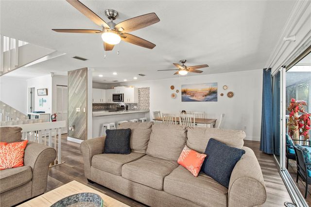 6250 HOLMES BOULEVARD 37, Holmes Beach, FL 34217