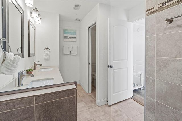 6250 HOLMES BOULEVARD 37, Holmes Beach, FL 34217