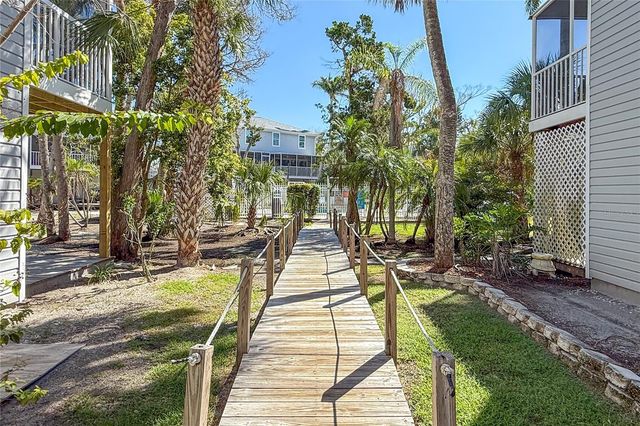 6250 HOLMES BOULEVARD 37, Holmes Beach, FL 34217