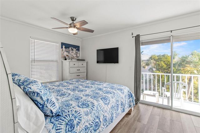 6250 HOLMES BOULEVARD 37, Holmes Beach, FL 34217