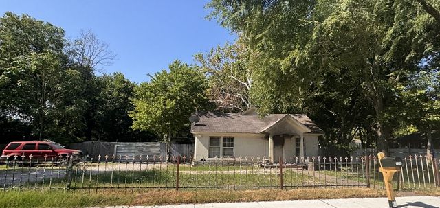 7218 Rosemont Road, Dallas, TX 75217