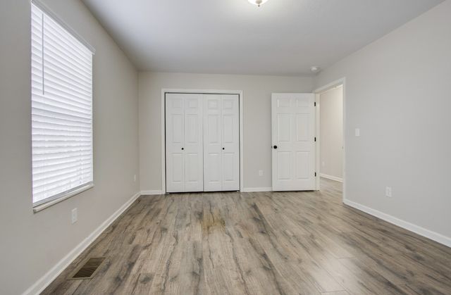 114 Mill Ln, Carthage, TN 37030