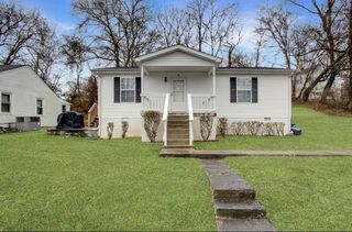 114 Mill Ln, Carthage, TN 37030