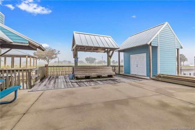 461 Lake Breeze Road, Hackberry, LA 70645