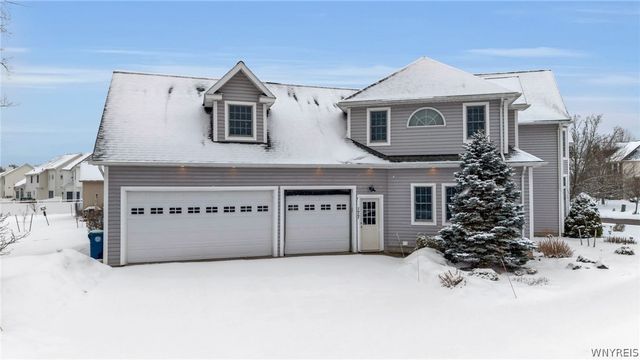 177 Promenade Lane, Amherst, NY 14221