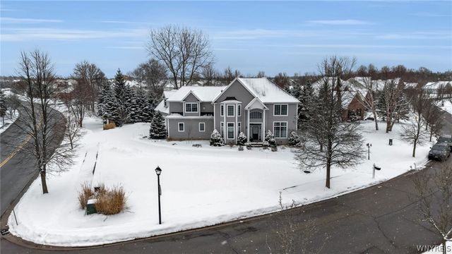 177 Promenade Lane, Amherst, NY 14221