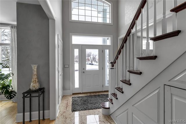 177 Promenade Lane, Amherst, NY 14221