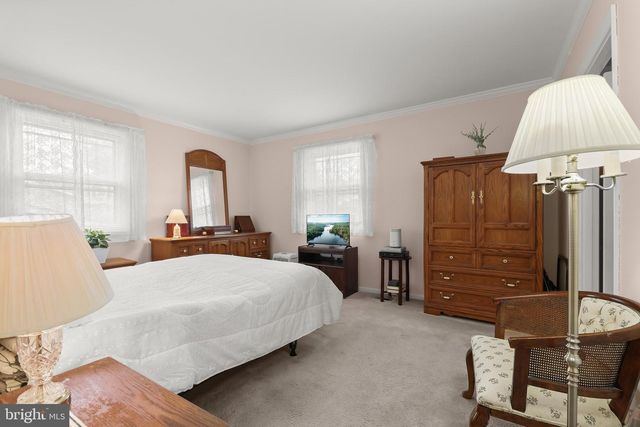 914 FARMSTEAD RD, Cockeysville, MD 21030