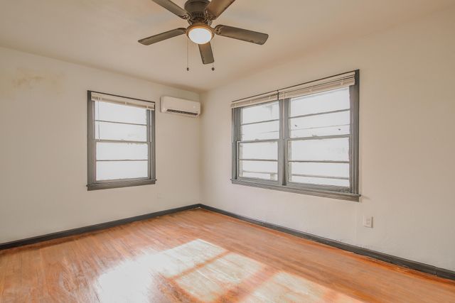 2014 60th Street, Lubbock, TX 79412