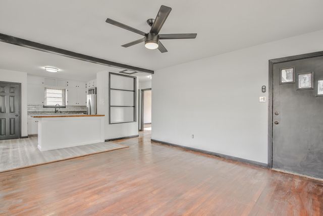 2014 60th Street, Lubbock, TX 79412