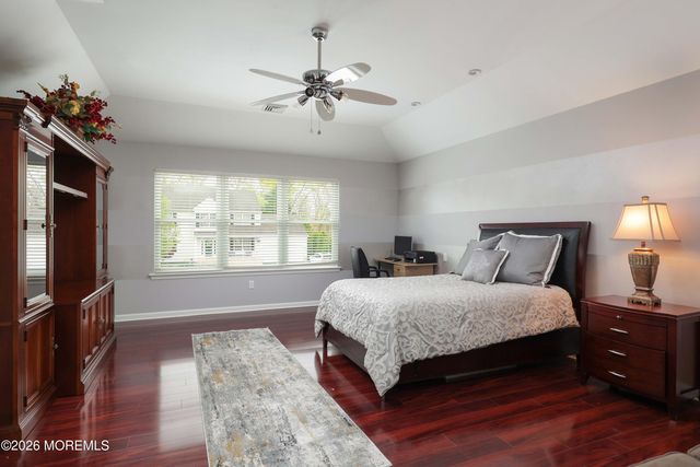 80 W Shenendoah Road, Howell, NJ 07731