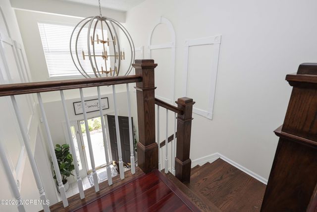 80 W Shenendoah Road, Howell, NJ 07731