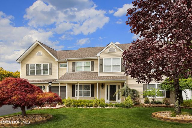 80 W Shenendoah Road, Howell, NJ 07731