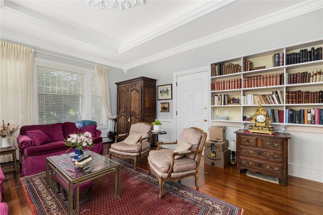 20 Berkeley Avenue 2, Newport, RI 02840