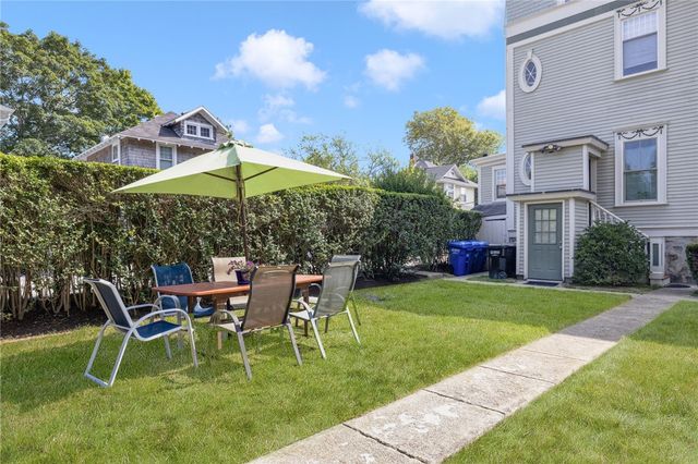 20 Berkeley Avenue 2, Newport, RI 02840