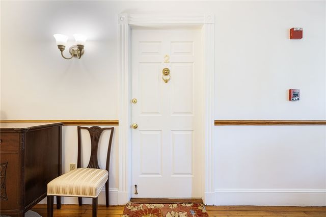 20 Berkeley Avenue 2, Newport, RI 02840