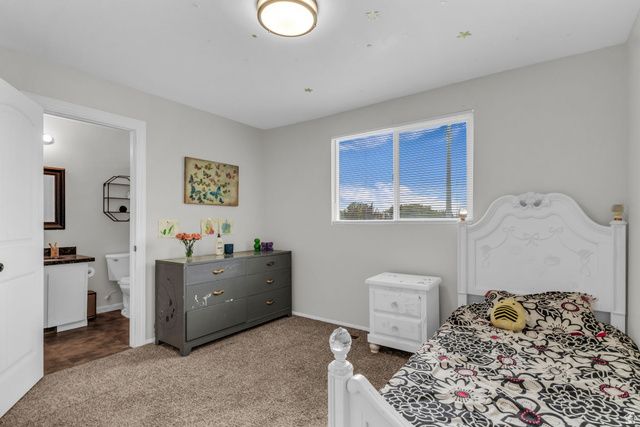 1282 S 875 W, Woods Cross, UT 84087