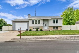 1282 S 875 W, Woods Cross, UT 84087