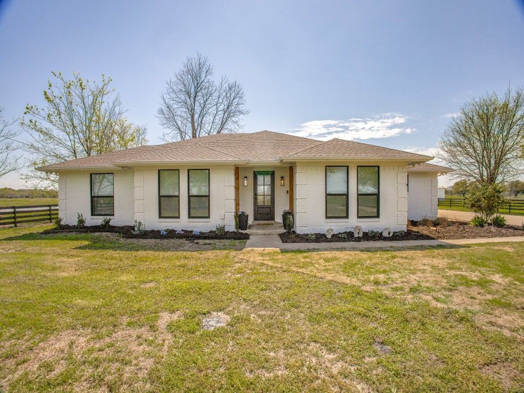 209 Vz County Road 3910, Wills Point, TX 75169