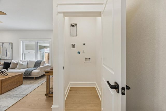 1111 Fugate Street, Houston, TX 77009