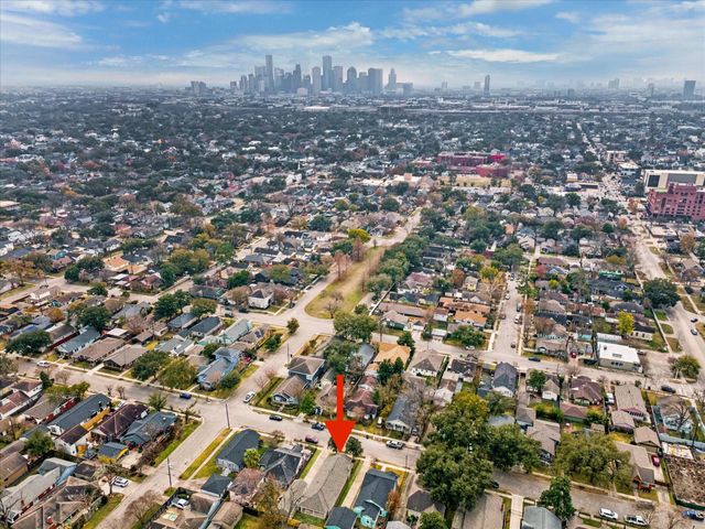 1111 Fugate Street, Houston, TX 77009
