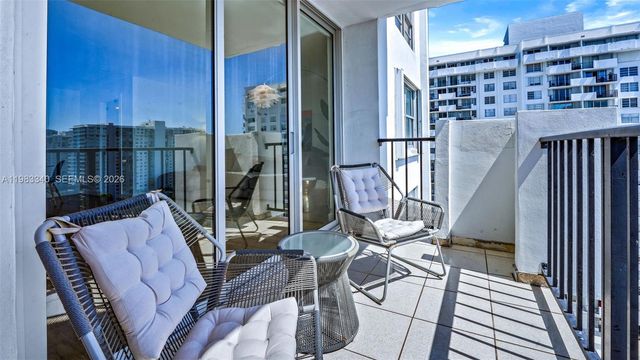 2750 NE 183rd St 1610, Aventura, FL 33160