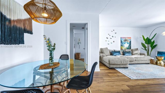 2750 NE 183rd St 1610, Aventura, FL 33160