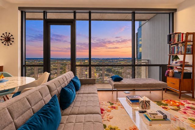 222 West Ave 1908, Austin, TX 78701