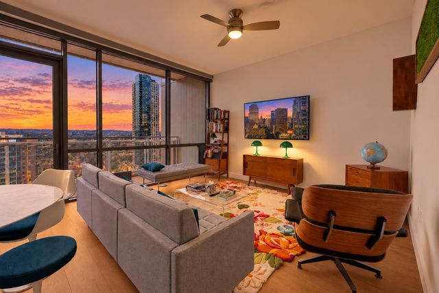 222 West Ave 1908, Austin, TX 78701