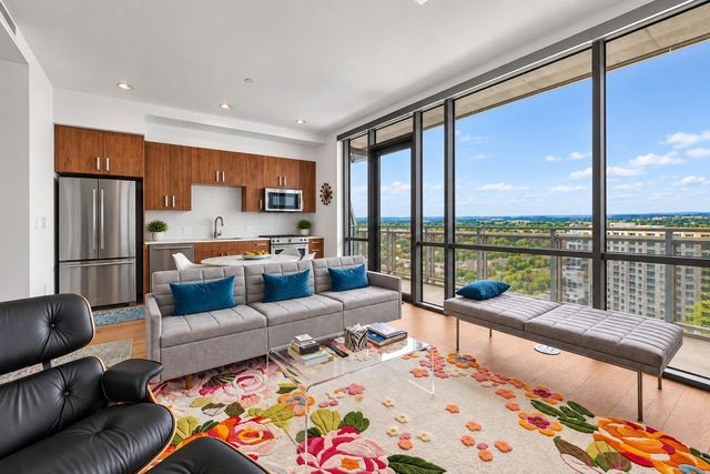 222 West Ave 1908, Austin, TX 78701